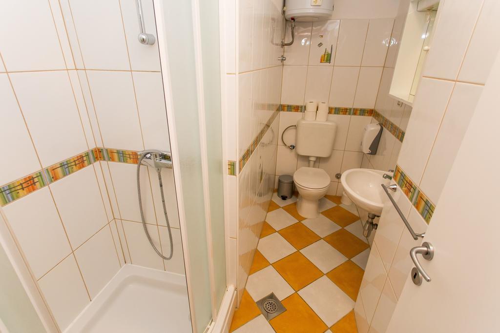 Apartment Maja *