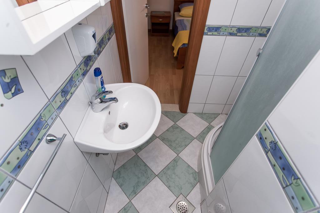 Apartment Maja *